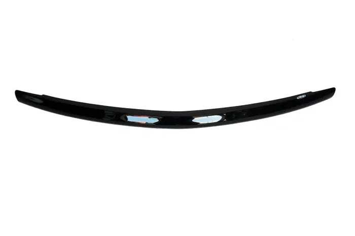 AVS 00-06 Chevy Tahoe Bugflector Medium Profile Hood Shield – Smoke