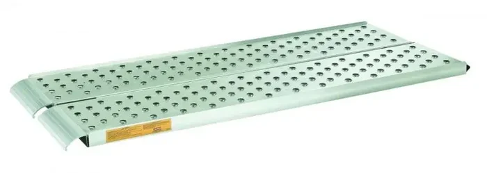 Lund Universal Bi-Fold Ramp – Brite